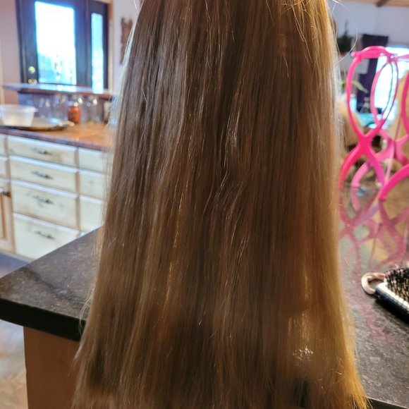 Wig - Picture 4 of 7